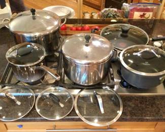 Pots & Pans (extra lids)