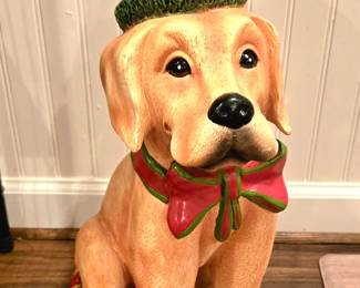 Resin Holiday Dog Dtatue