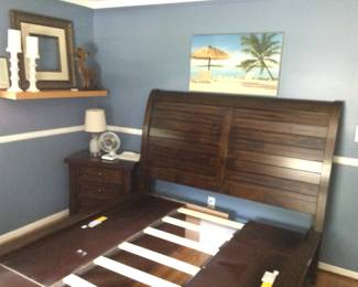 King Bed w/ 3 Sided Lower Storage Drawers