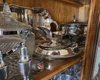 Silver gravy boat, salt & pepper shakers, chafing dish, platter