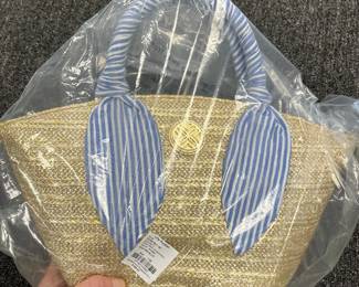 NWT
$80