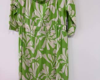 Nwt medium
$65