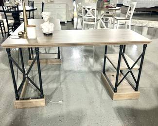 L shaped farmhouse desk , desk top lamp