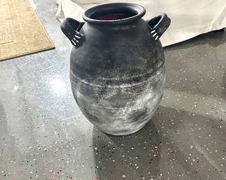Urn