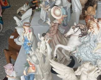 Llardro Giuseppe Armani 
Precious moments 
$10-$2000