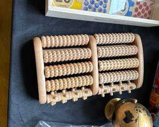wooden foot massager 