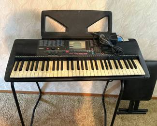 Yamaha PSR-220 Portatone Portable Keyboard 