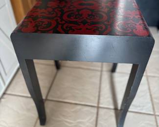 Vanity chair
