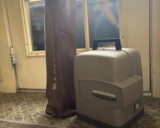 Projector W/ Screen