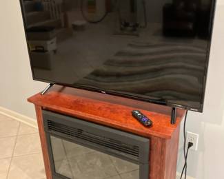 Electric fireplace, 36" flatscreen TV