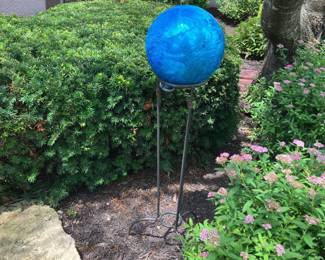 Gazing ball on stand