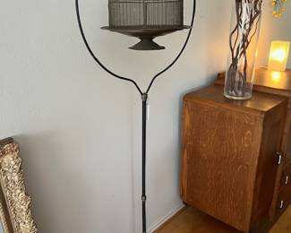 Bird cage-No Bird!