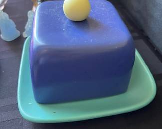 Butter dish