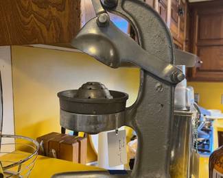 Vintage juicer