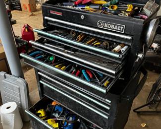 rolling tool box, hand tools