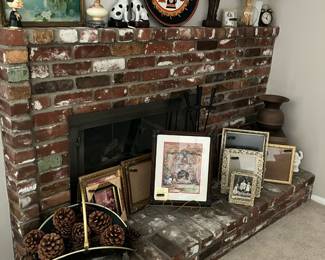 Vintage Christmas Marty Bell litho, vintage frames