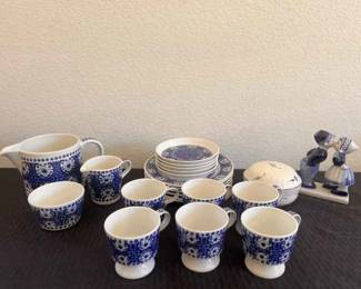 JH142VVintage Arabia Ali Tableware