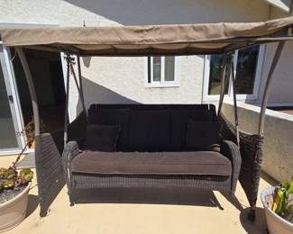 JH104Patio Glider
