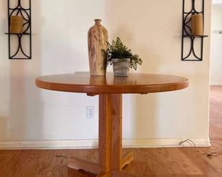 JH140Round Dining Table