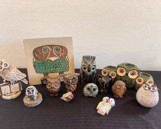 JH112Bennington Potters Grumpy Owl Tile And More