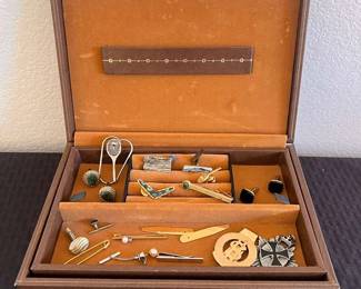 JH167Mens Vintage Items