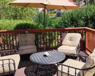 JH119Patio Set With Umbrella