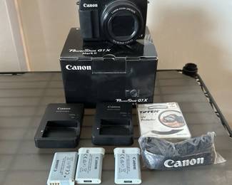 Canon PowerShot G1 X Mark II Camera with Original Box and Accessories