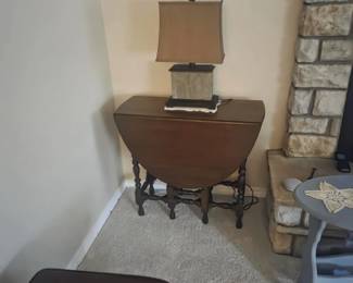 vintage drop leaf table