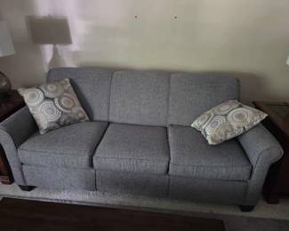 sofa nice