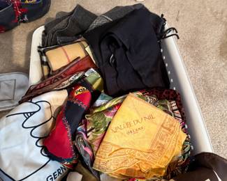 WOMENS CLOTHING, DESIGNER PURSES,SHOES AND BELTS