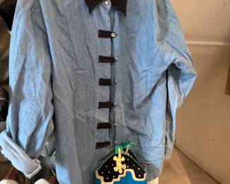 WOMENS CLOTHING, DESIGNER PURSES,SHOES AND BELTS