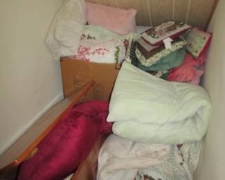 throw pillows, cedar chest