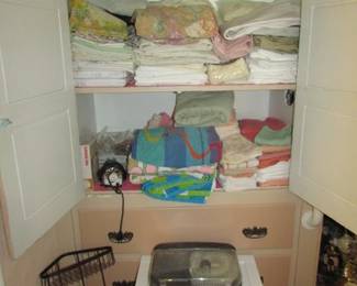 linens, hamper
