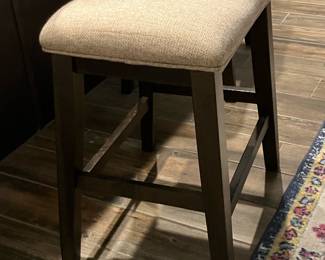 Counter height bar stool. 2 available