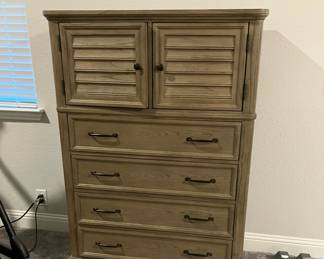Chest of Drawrrs