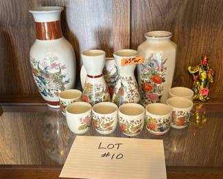 LOT # 10
Sake sets
$100
1 picture of 8