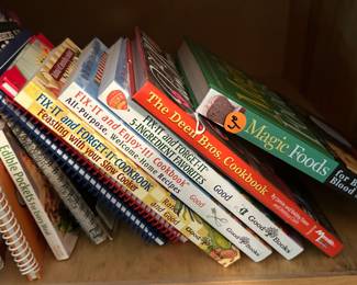 LOT # 9
Collection of cookbooks
Cost: $30
2nd picture of 4