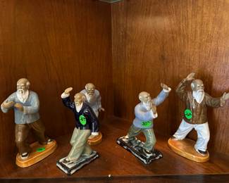 LOT # 4
Chinese Mudman figurine
6 picture of 13
$500