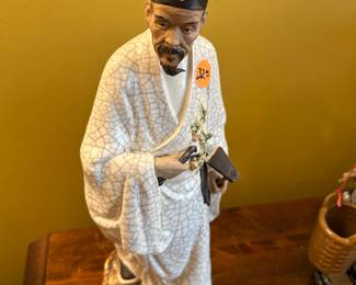 LOT # 4
Chinese Mudman figurine
5 picture of 13
$500