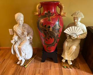 LOT # 6
Vintage hand-painted Chinese Dragon Decorative Pottery Vase, 2 ceramic statues of Asian figures, depicting a scholar or noble,
Lot total $100
1st picture of 4