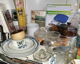 Vintage Cookbooks, Thermos, Perculators. Visions Amber Pie Plate and Saucepan.