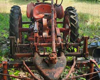 Allis Chalmers G Tractor- Running condition unknown. Available for viewing/presale.