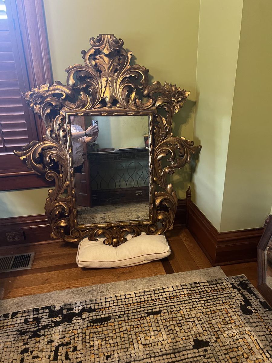 1700s Guilded Mirror (Italian?)
49x53