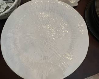 Jacques Pergay Grapefruit Limoges France Dish Set (18 pieces; 6 plates each of three sizes)
Picture 2 of 2