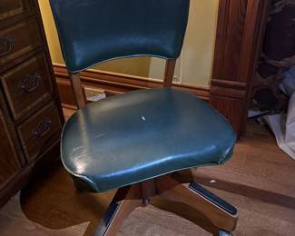 Vintage Leather Office Chair (AS IS tear in seat)