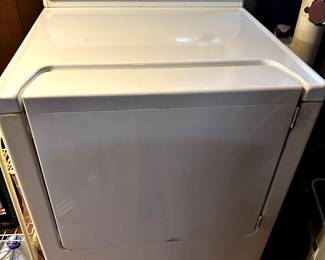 MAYTAG DRYER