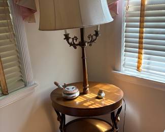 Vintage lamp table