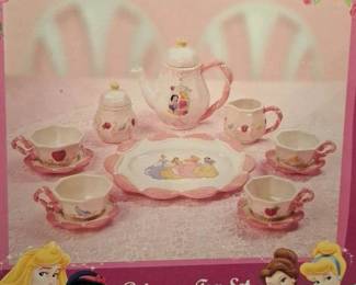 Tea Cup Set And Disney Princess Set