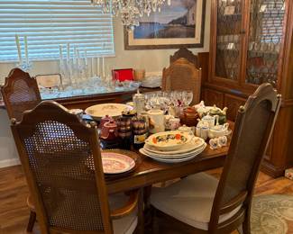 11 piece wood dining room set,
buffet, china hutch, 2 tables leafs, 6 chairs