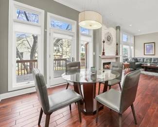 Kitchen Table & 4 Chairs